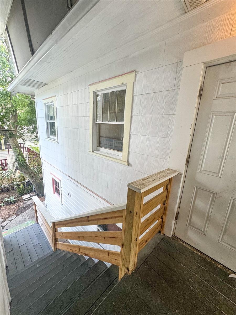 421 10TH AVE N, ST PETERSBURG, FL, 33701