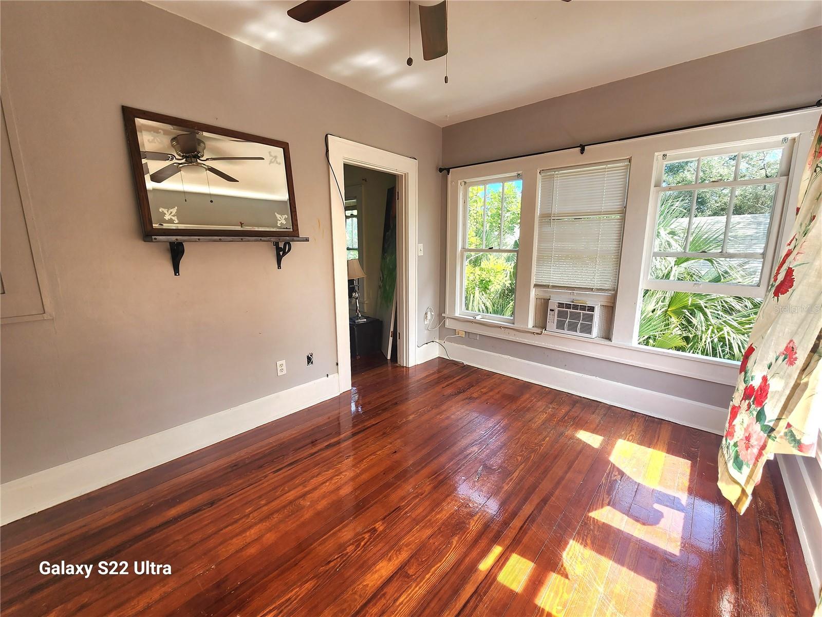 421 10TH AVE N, ST PETERSBURG, FL, 33701