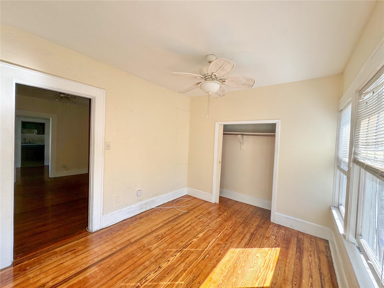 421 10TH AVE N, ST PETERSBURG, FL, 33701