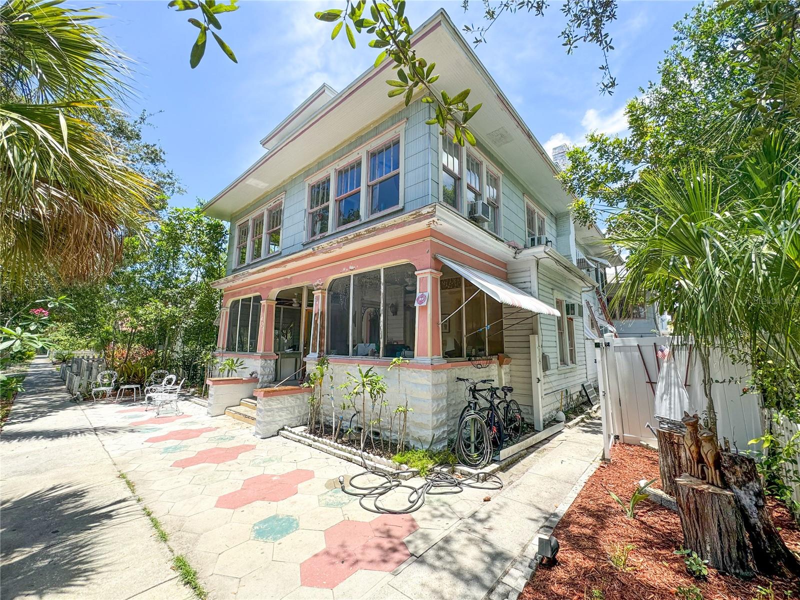 421 10TH AVE N, ST PETERSBURG, FL, 33701