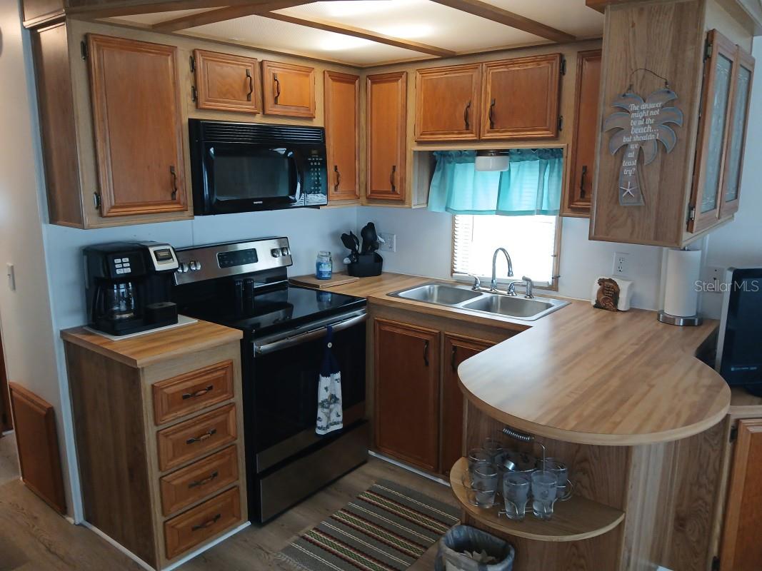 94 EAGLE PT S, OSTEEN, FL, 32764