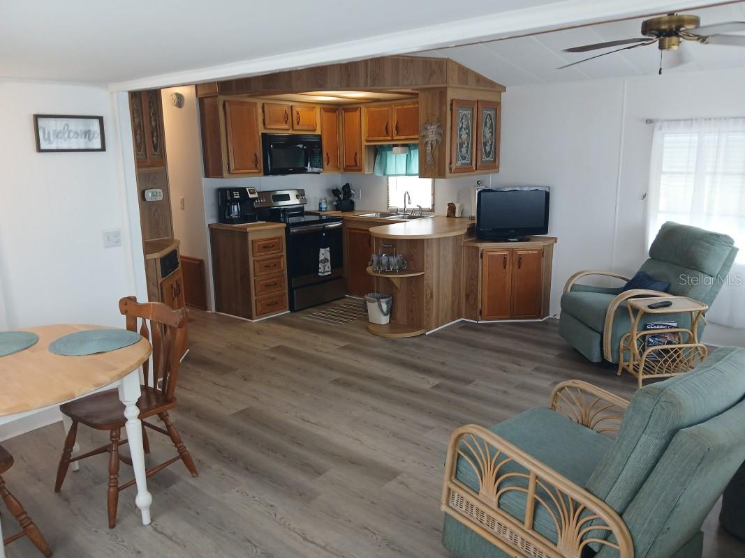 94 EAGLE PT S, OSTEEN, FL, 32764