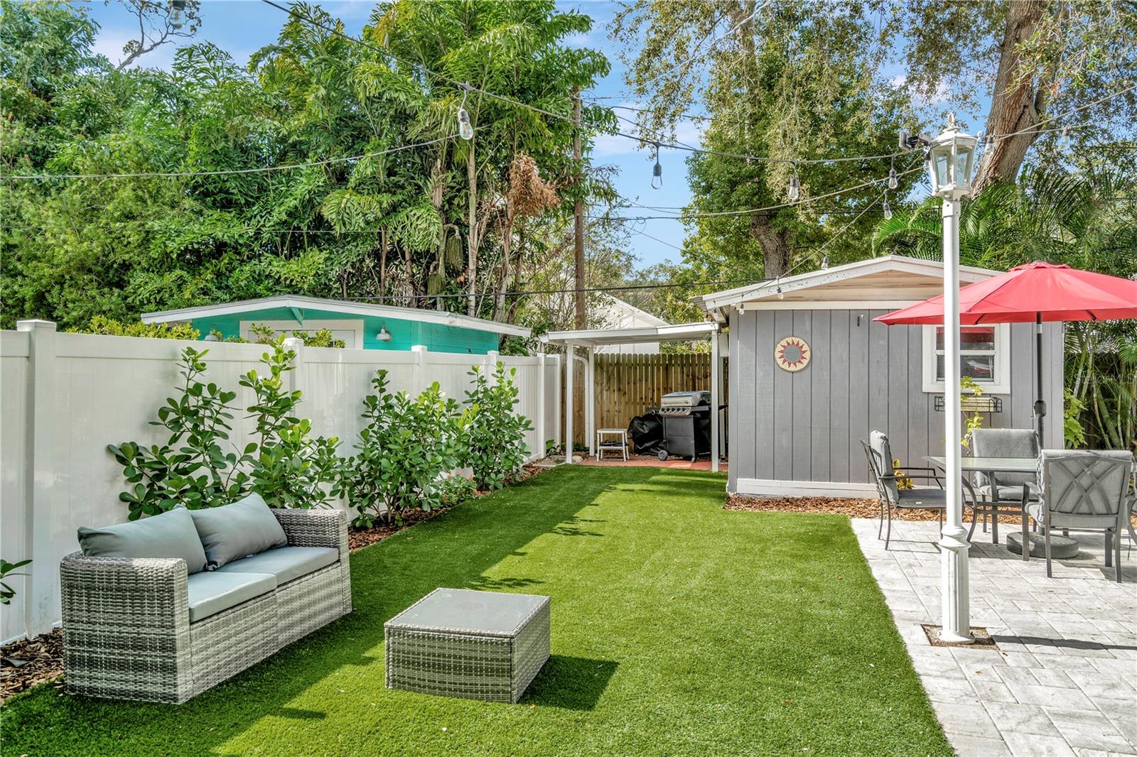 3002 W ALLINE AVE, TAMPA, FL, 33611