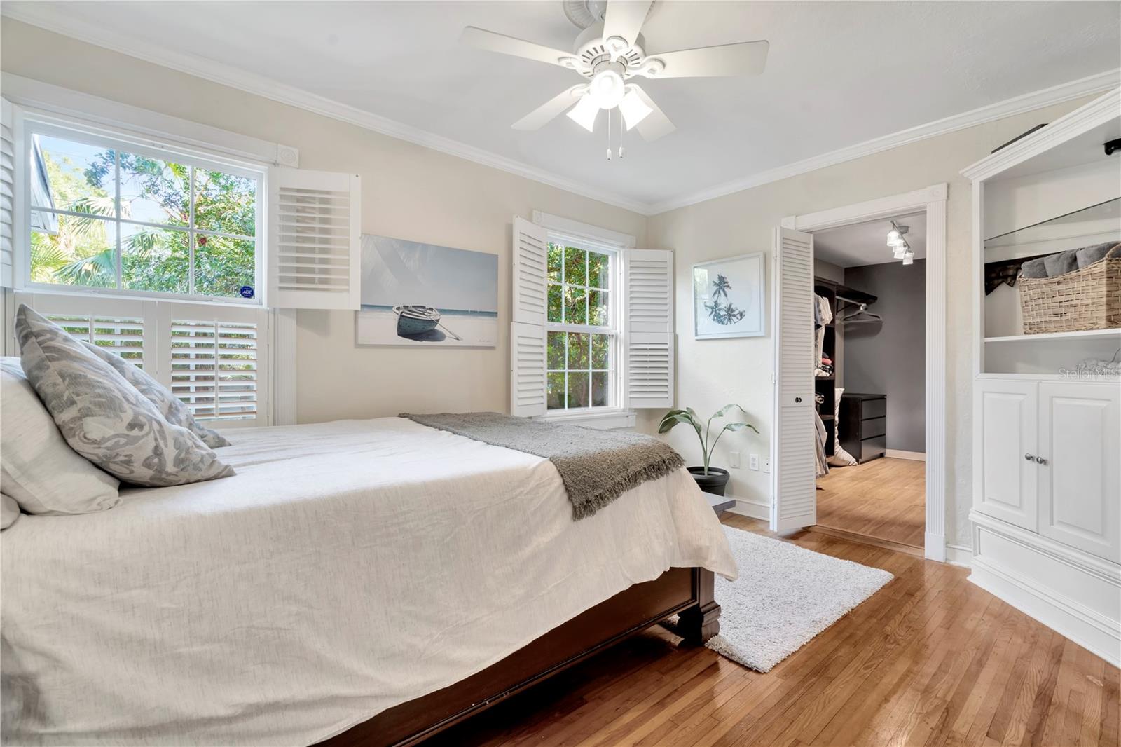 3002 W ALLINE AVE, TAMPA, FL, 33611