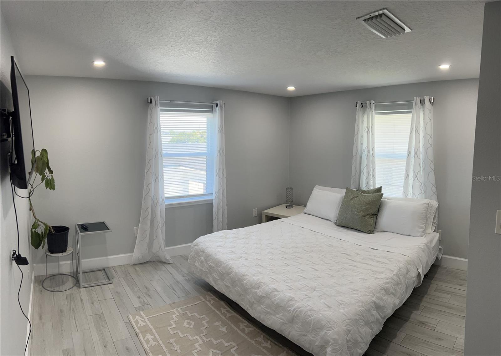 4438 58TH AVE N, ST PETERSBURG, FL, 33714