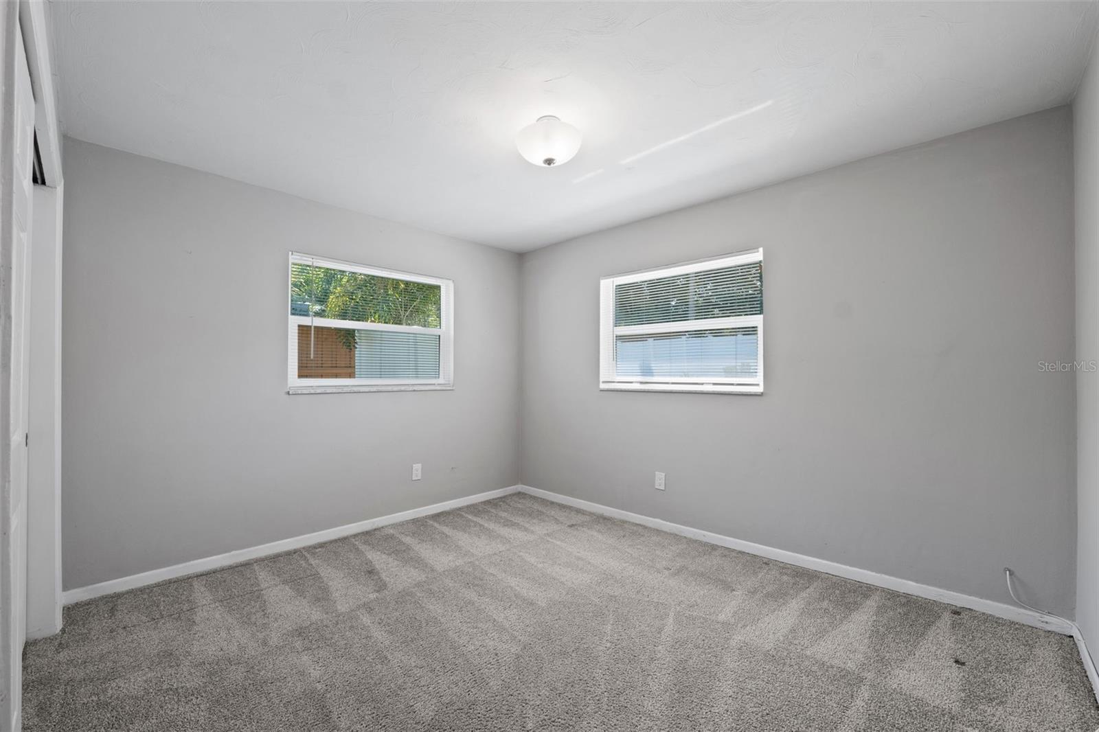 1247 HOLIDAY DR, TARPON SPRINGS, FL, 34689