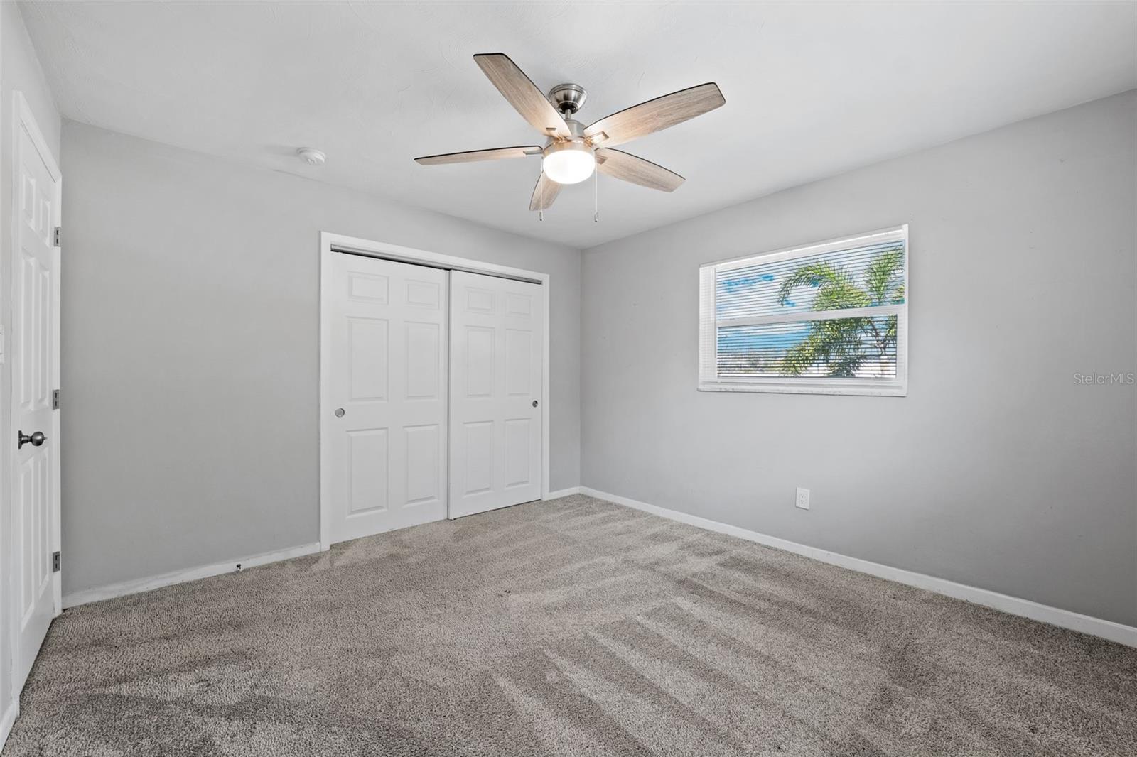 1247 HOLIDAY DR, TARPON SPRINGS, FL, 34689