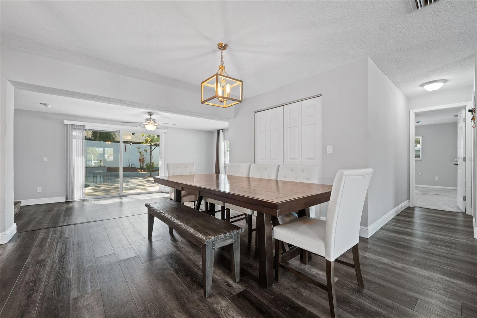1247 HOLIDAY DR, TARPON SPRINGS, FL, 34689