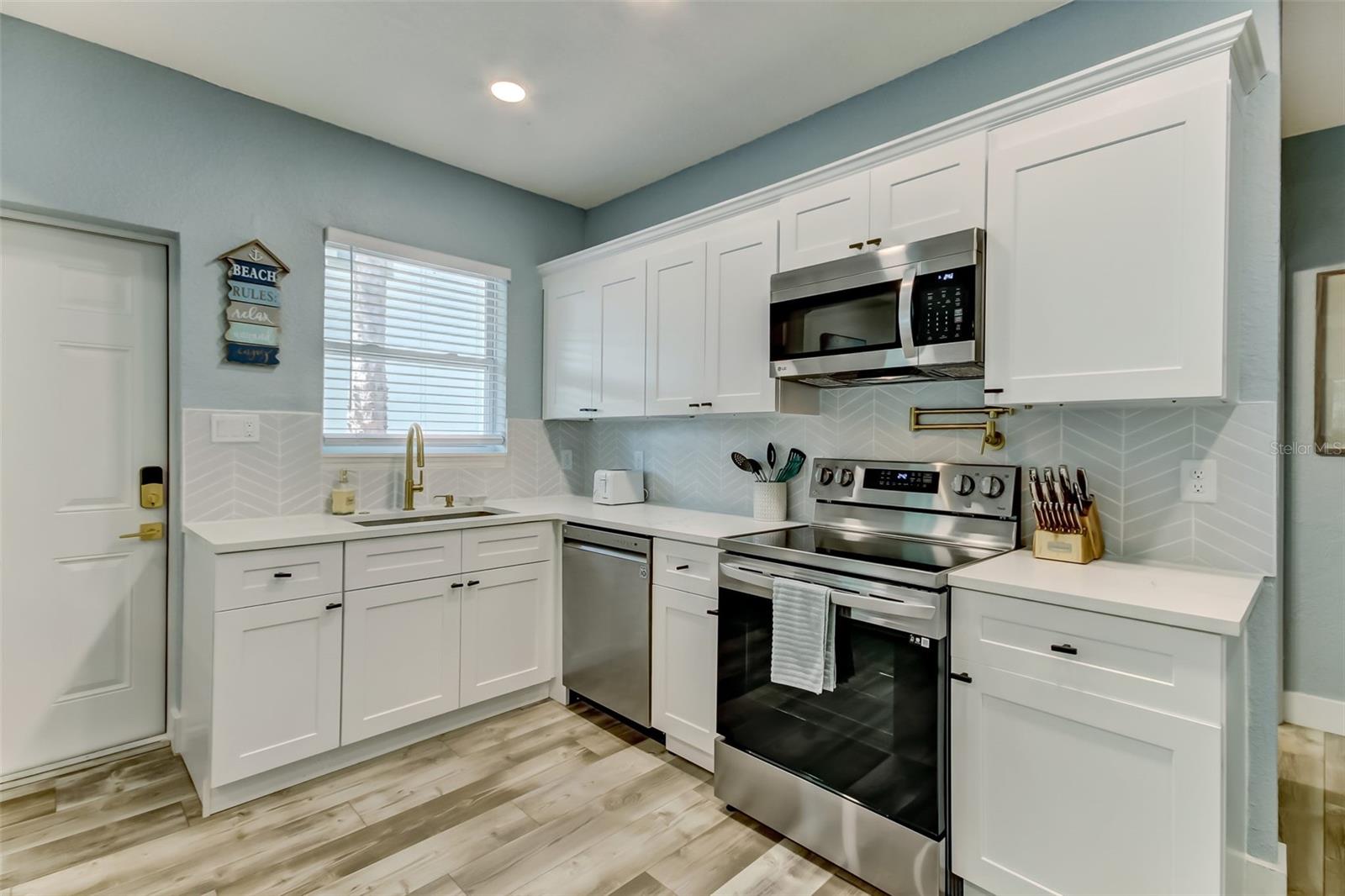 207 and 209 PALMETTO ST, NEW SMYRNA BEACH, FL, 32168