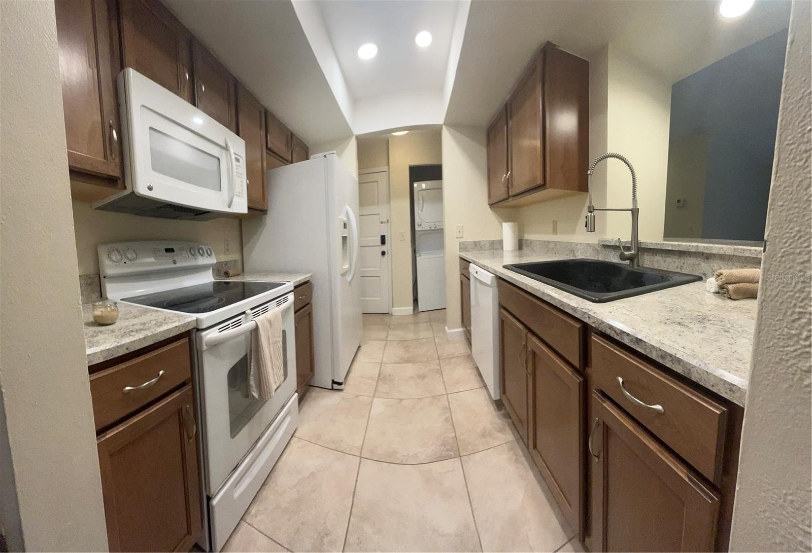 308 PALM COAST PKWY NE #203, PALM COAST, FL, 32137
