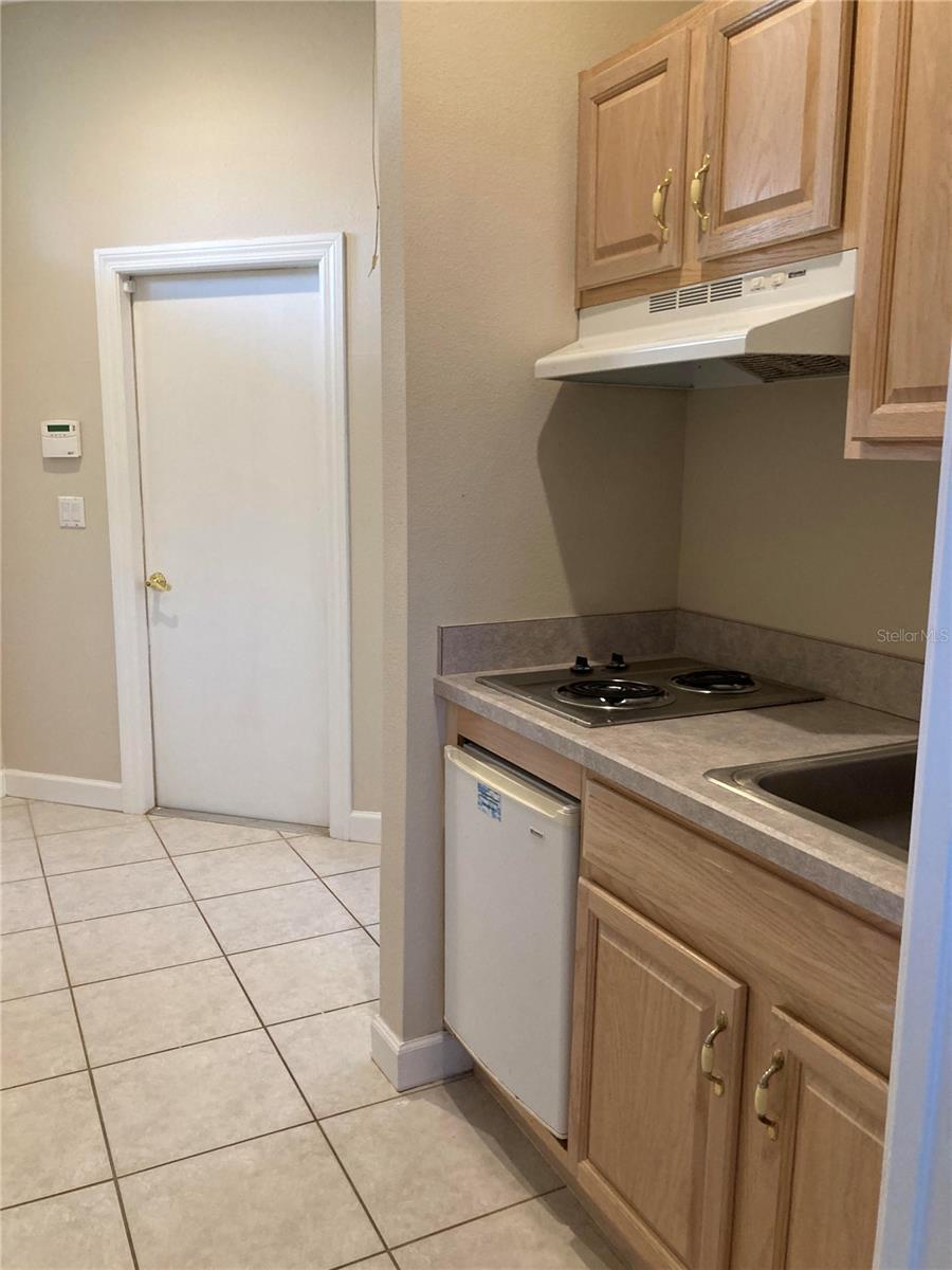 2733 MCNAIR DR, PALM HARBOR, FL, 34683