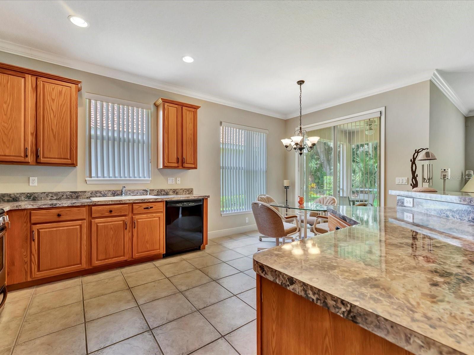 A4615182 Property Photo