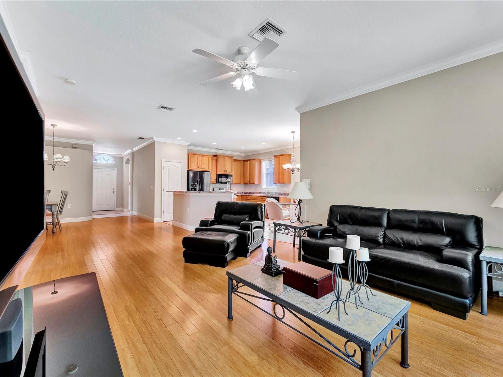 A4615182 Property Photo