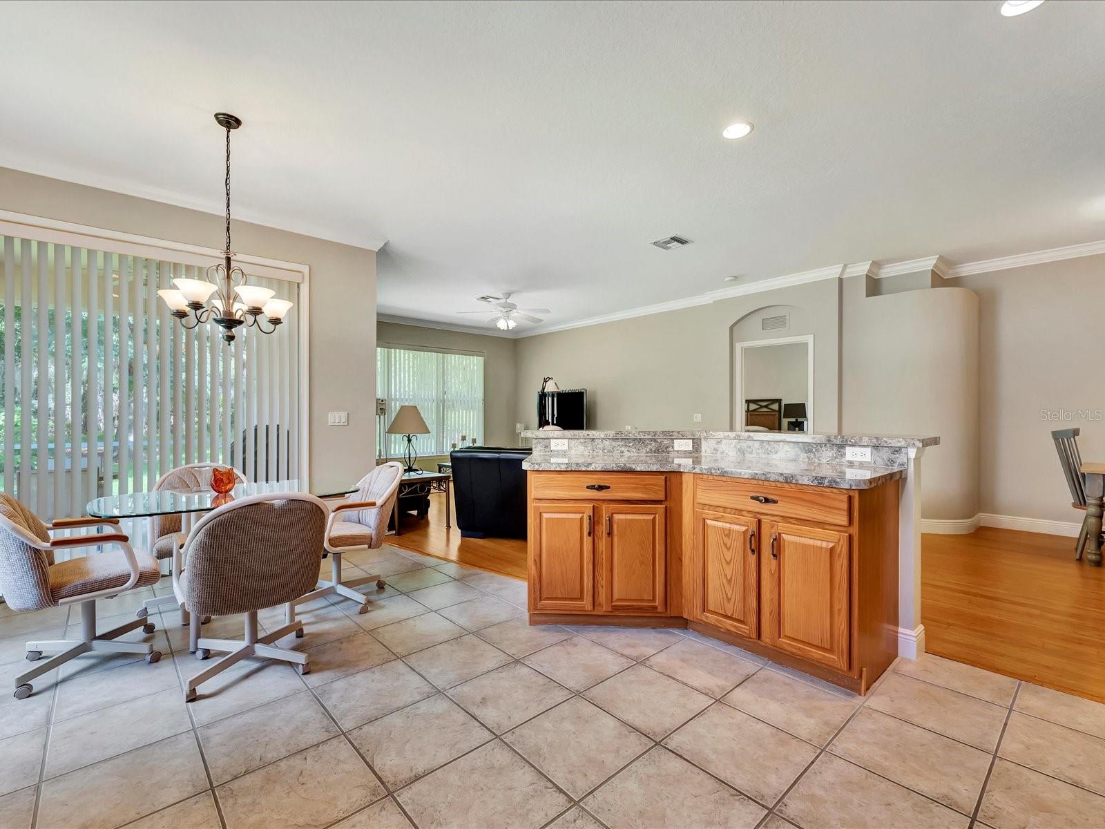 A4615182 Property Photo