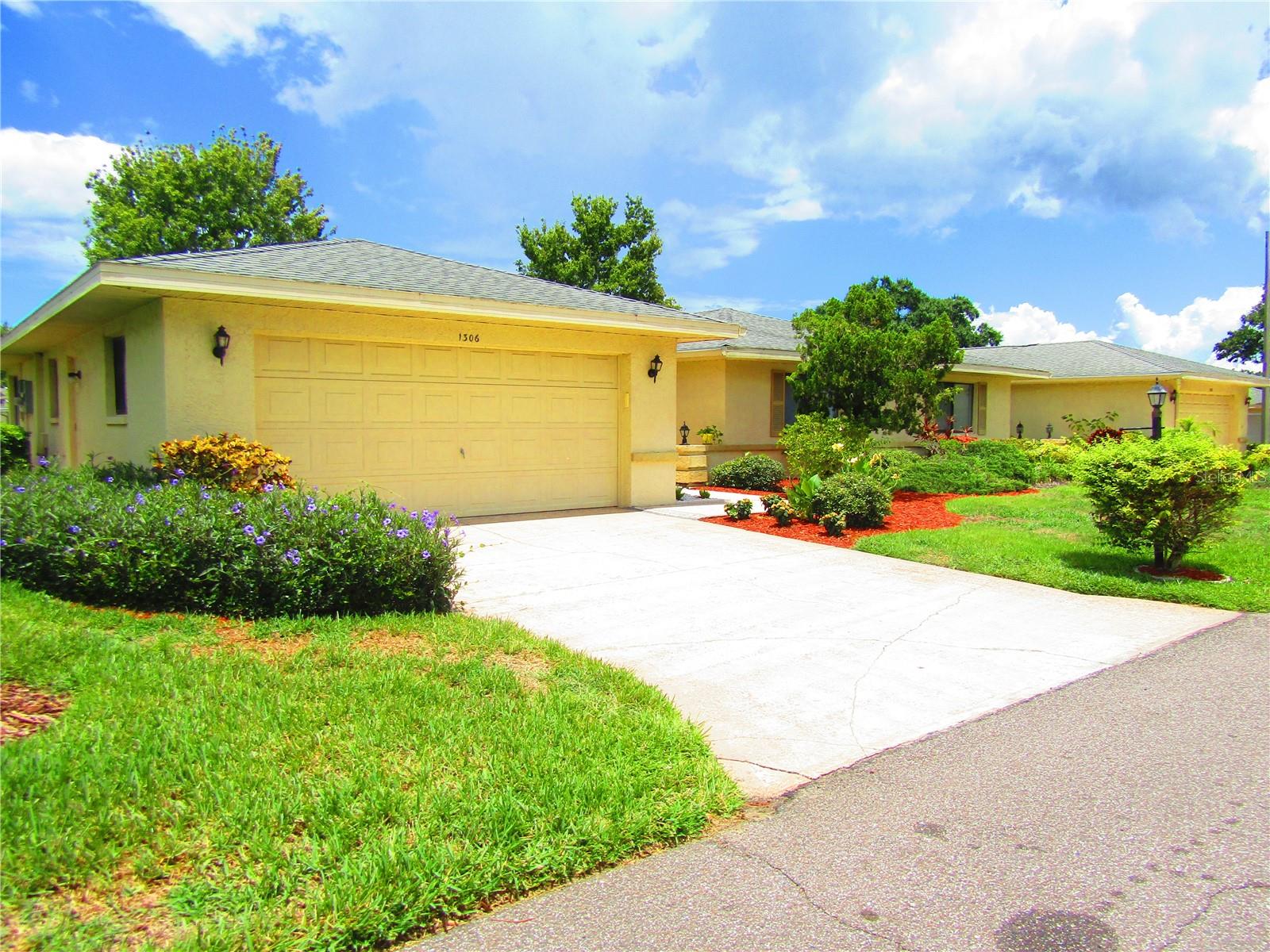 1306 IDLEWOOD DR #53, SUN CITY CENTER, FL, 33573