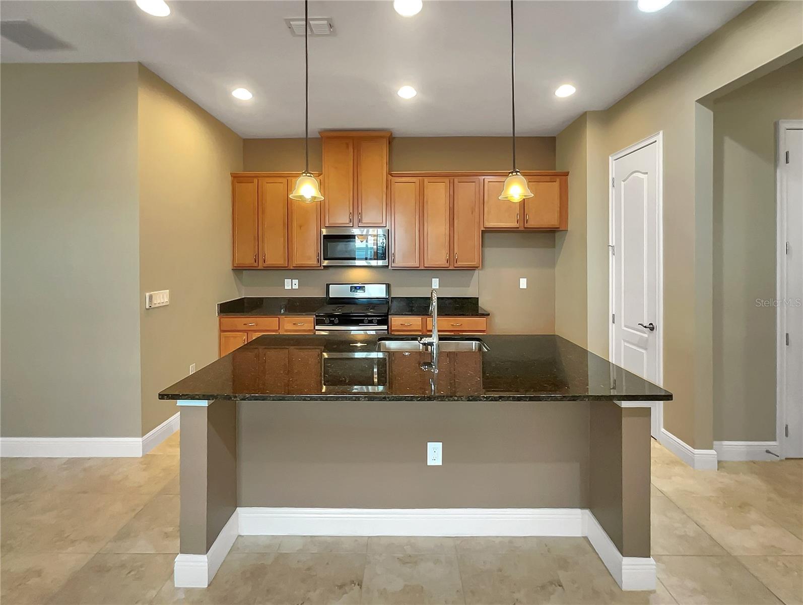 2426 YELLOW BRICK RD, ST CLOUD, FL, 34772