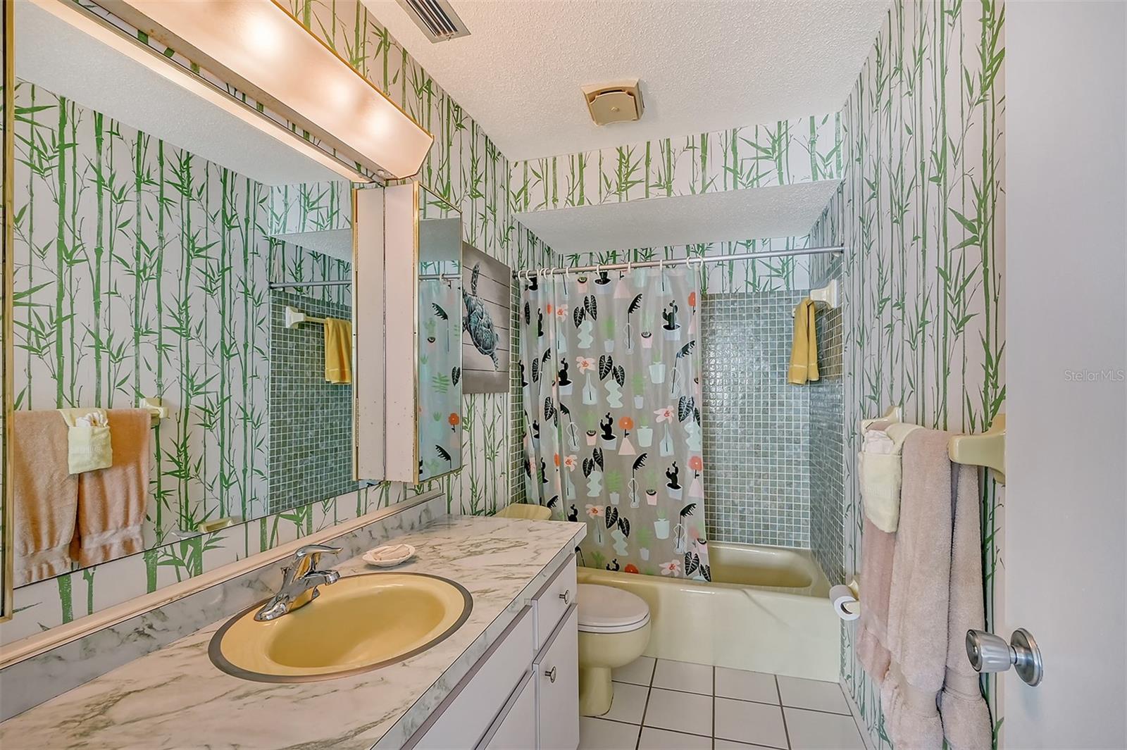 8911 MIDNIGHT PASS RD #410, SARASOTA, FL, 34242