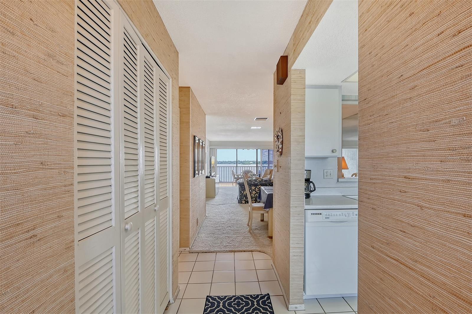 8911 MIDNIGHT PASS RD #410, SARASOTA, FL, 34242