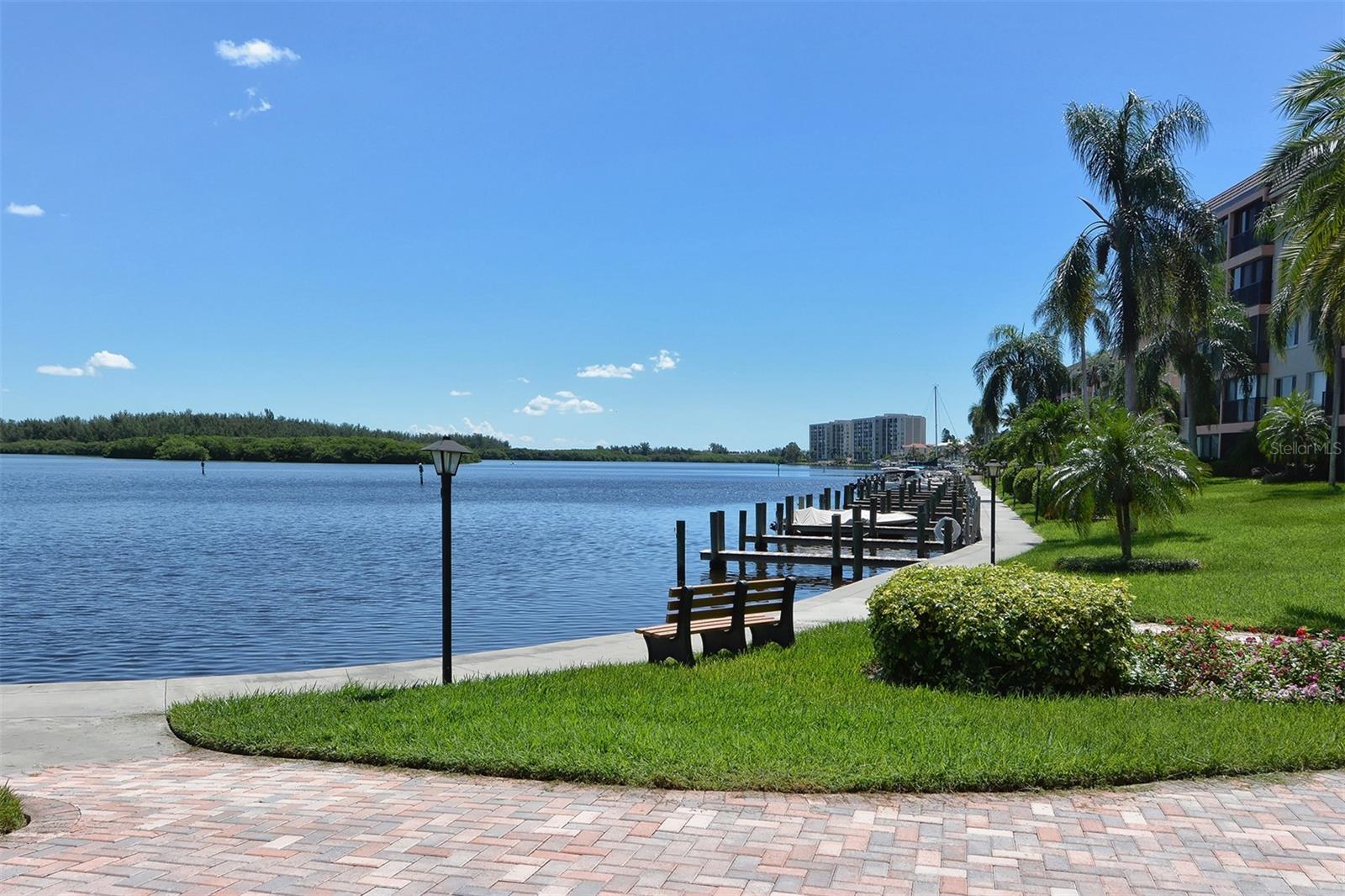 8911 MIDNIGHT PASS RD #410, SARASOTA, FL, 34242