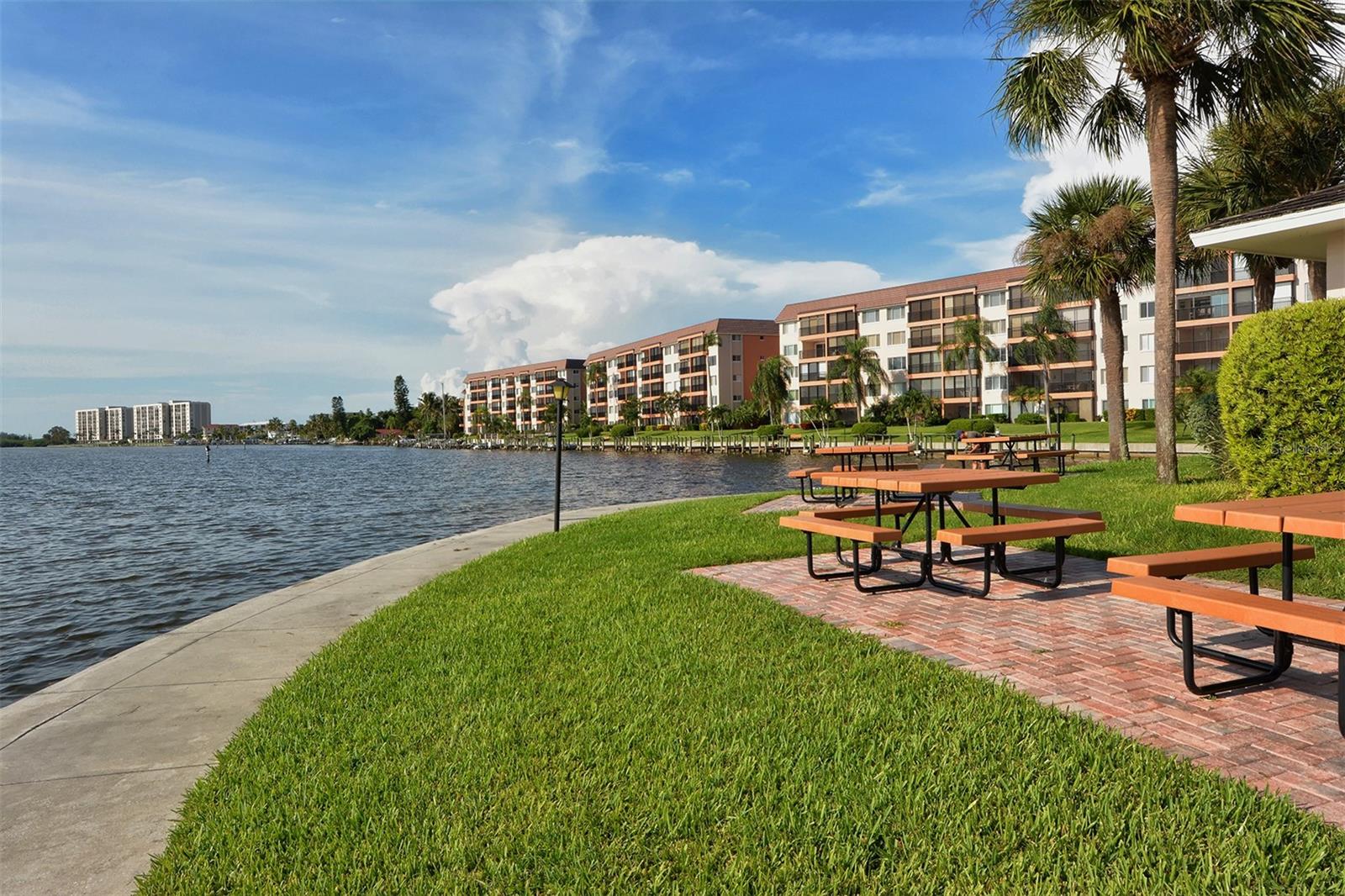 8911 MIDNIGHT PASS RD #410, SARASOTA, FL, 34242