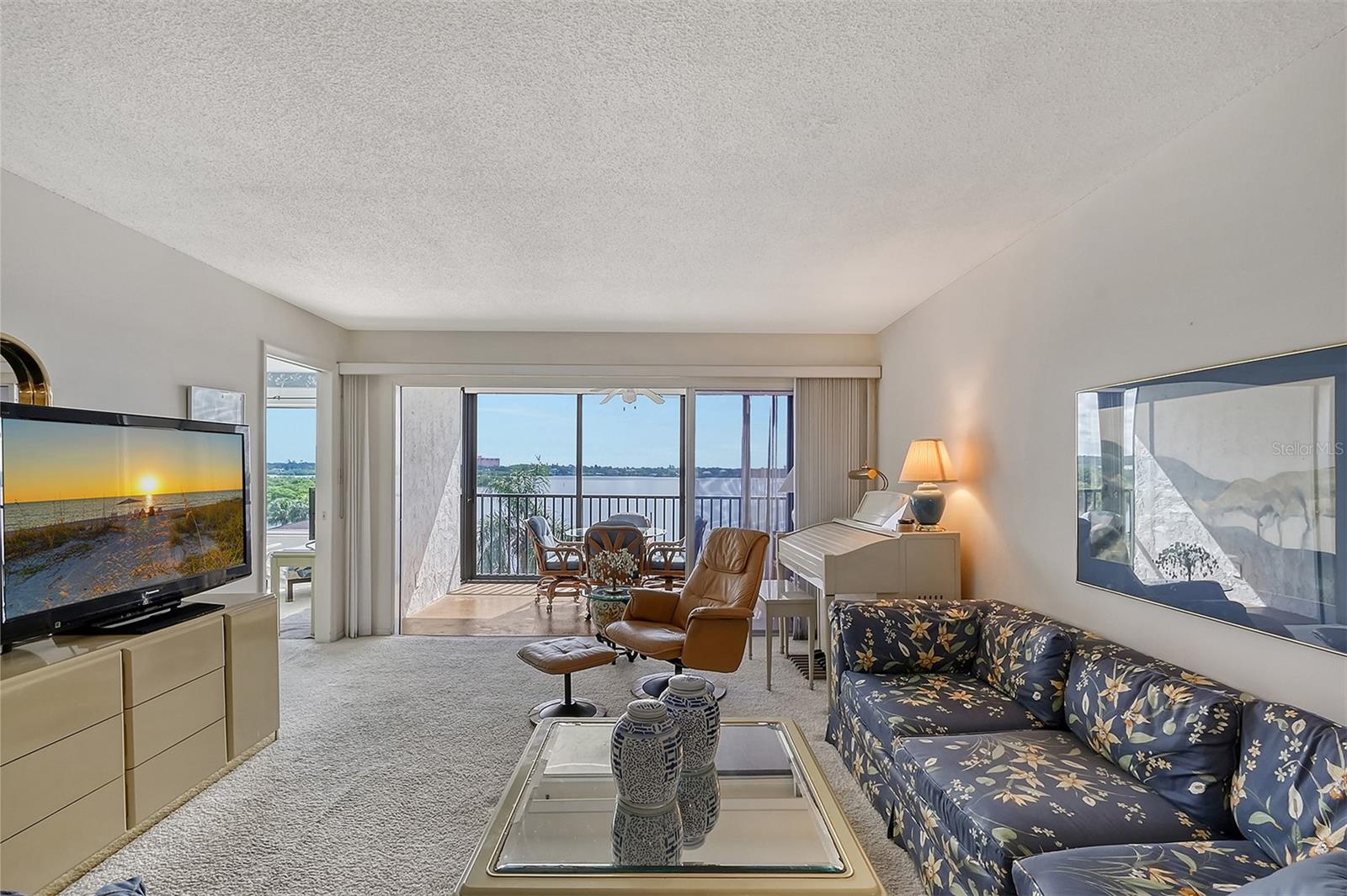 8911 MIDNIGHT PASS RD #410, SARASOTA, FL, 34242