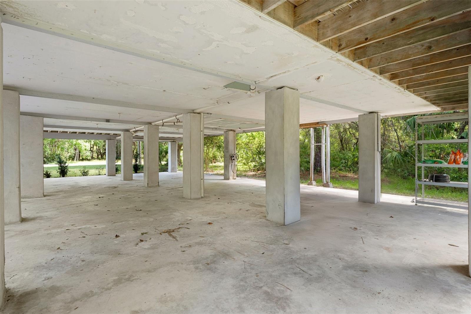 8134 GULF WAY, HUDSON, FL, 34667