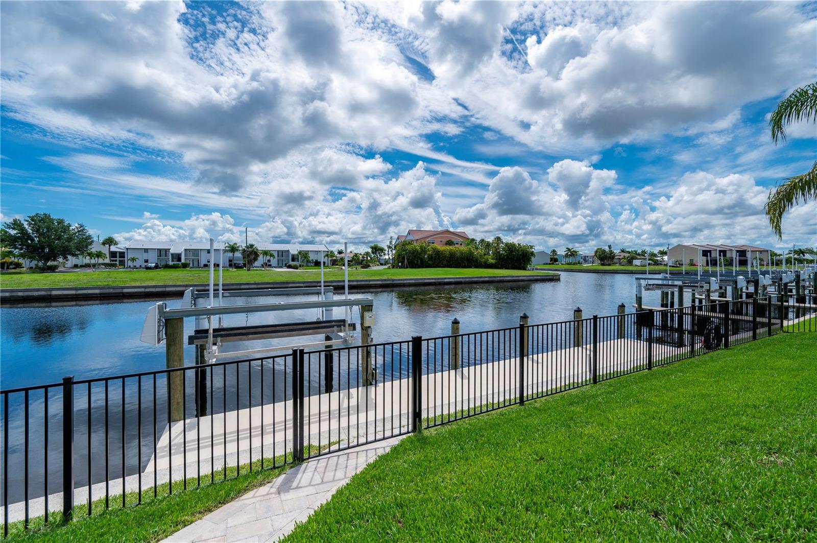 1330 MINEO DR, PUNTA GORDA, FL, 33950