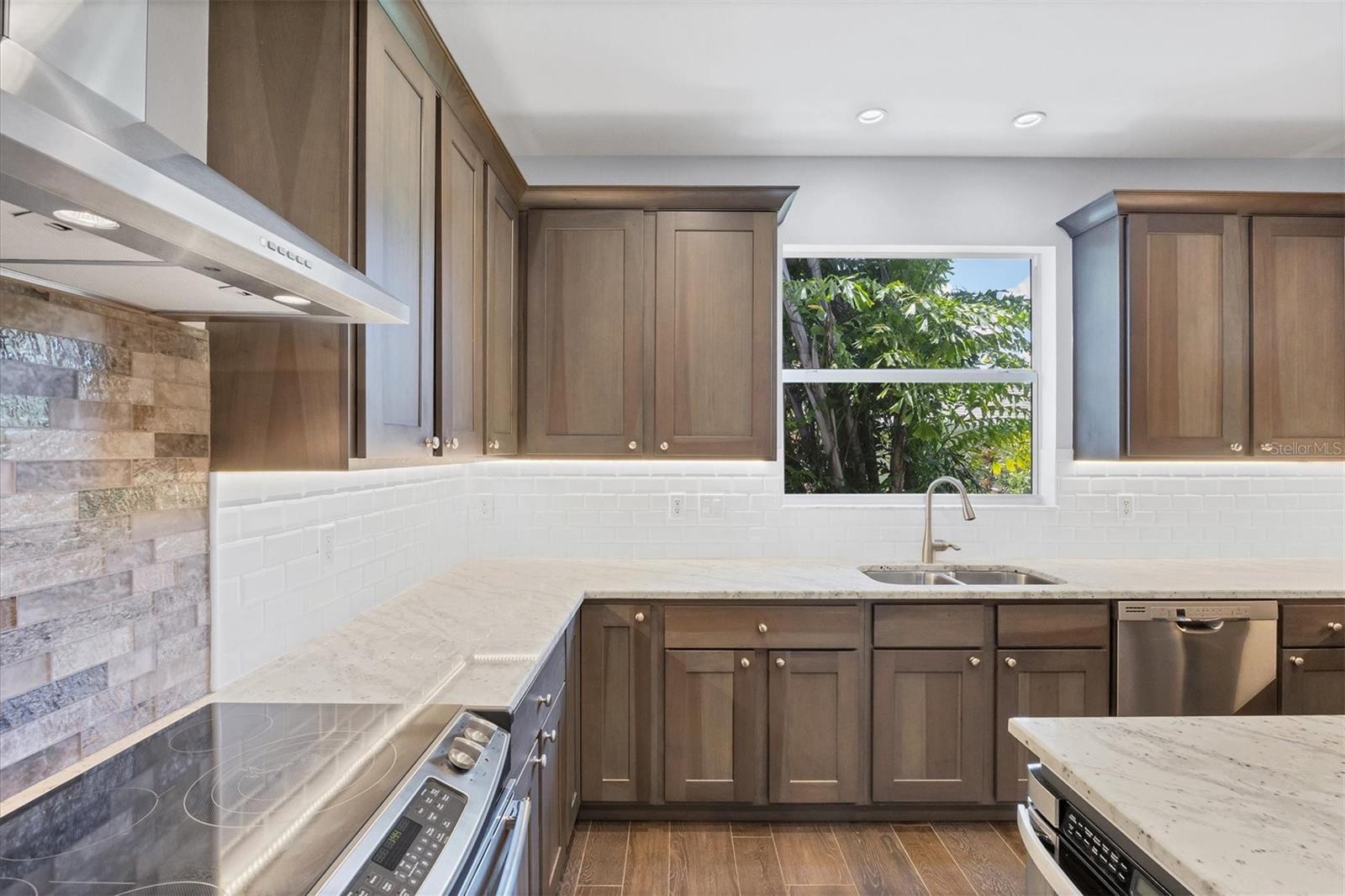 639 BOUNDARY BLVD, ROTONDA WEST, FL, 33947