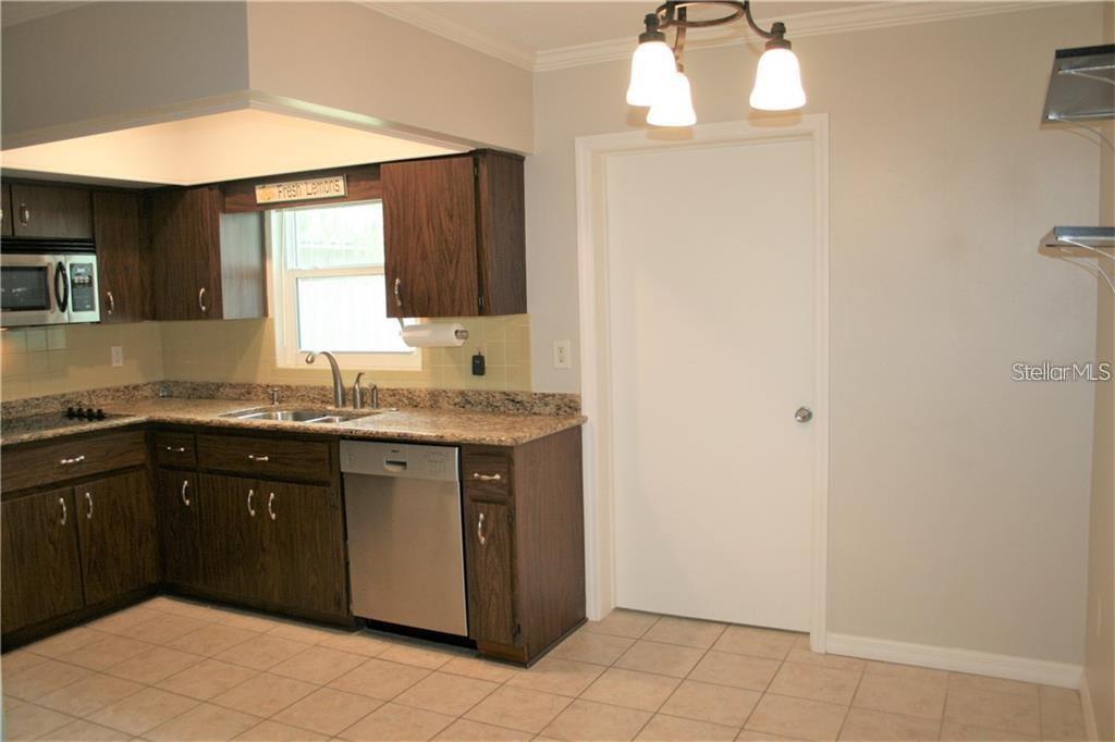236 N MAPLE AVE, PALM HARBOR, FL, 34684