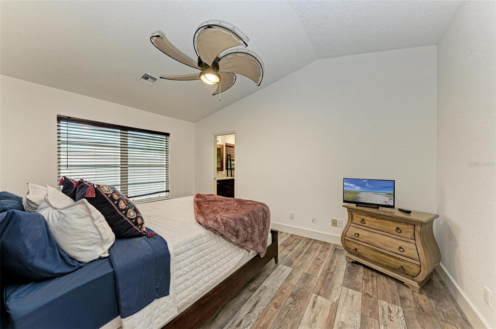 1241 MACAW CT, PUNTA GORDA, FL, 33950