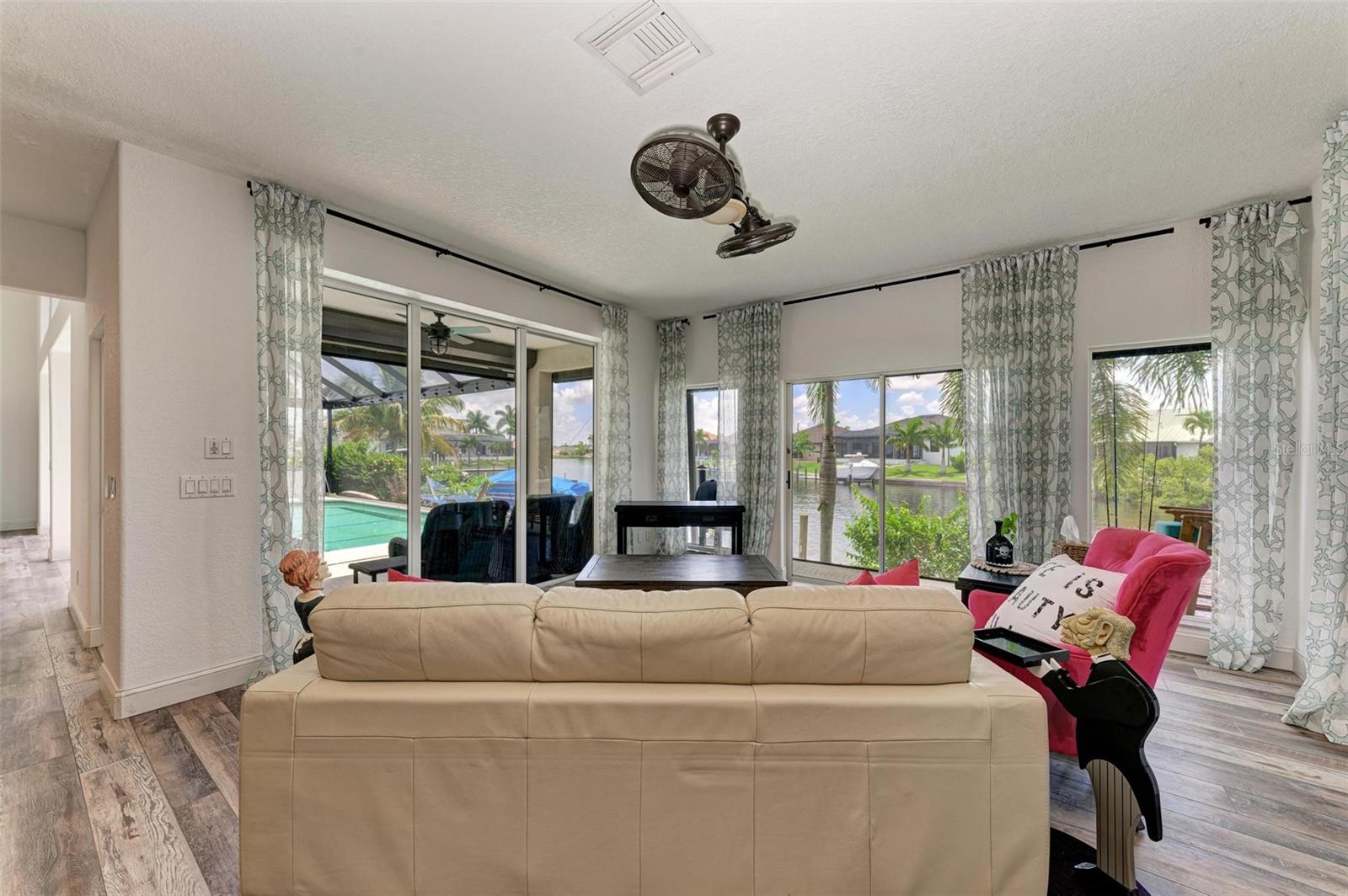 1241 MACAW CT, PUNTA GORDA, FL, 33950