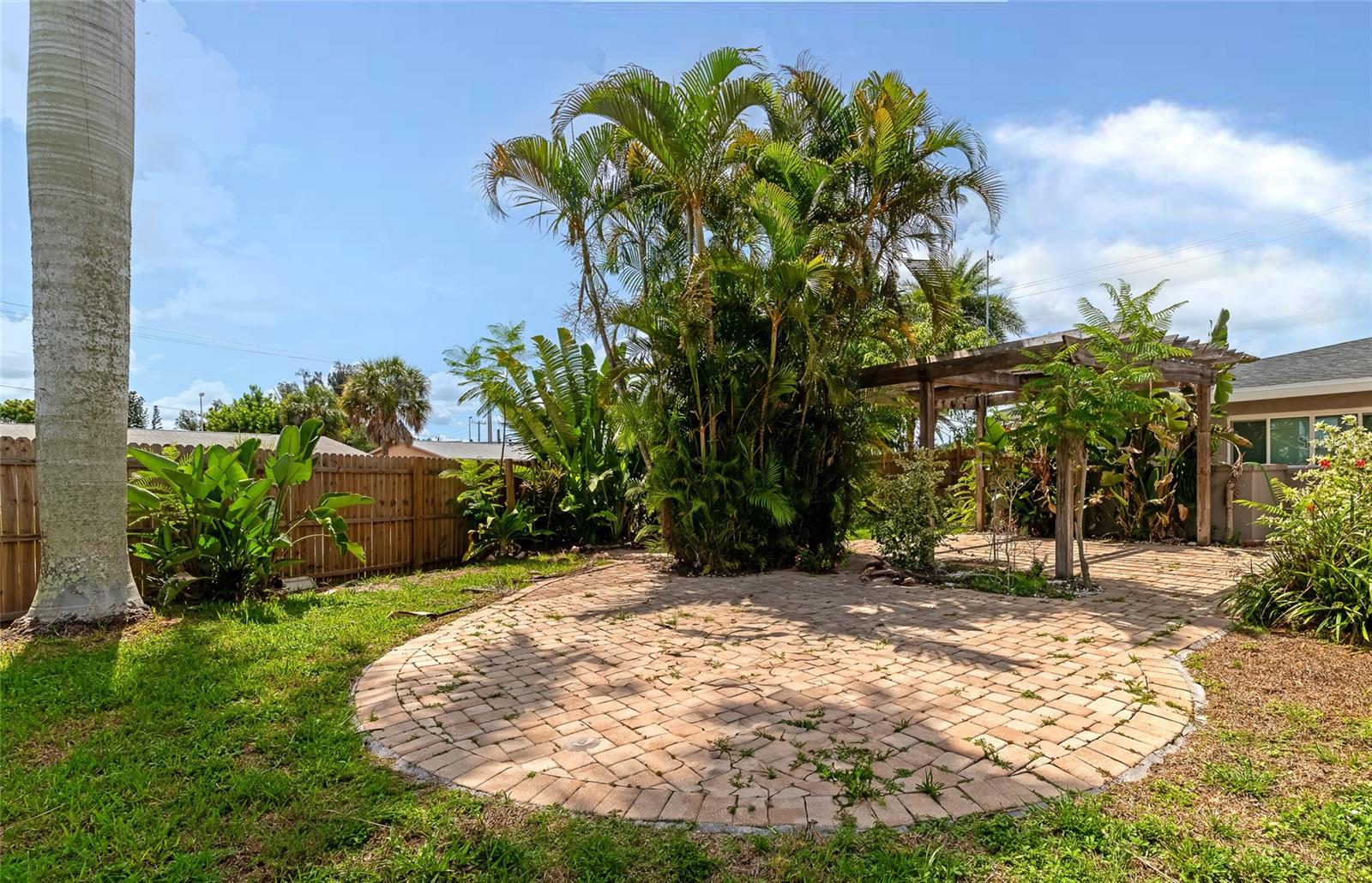 1302 OVERBROOK RD, ENGLEWOOD, FL, 34223