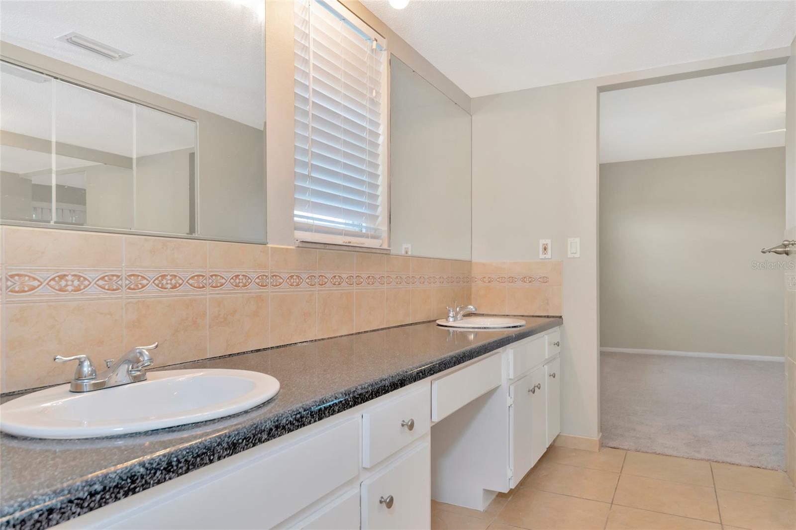 1302 OVERBROOK RD, ENGLEWOOD, FL, 34223