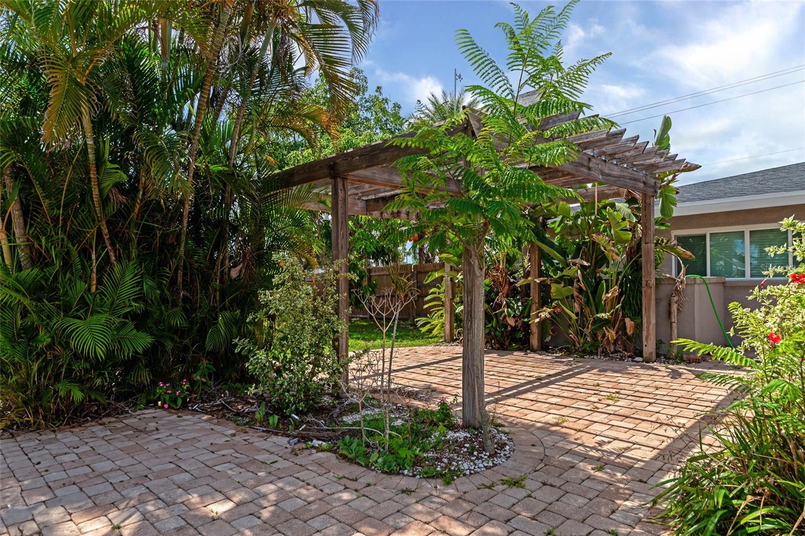 1302 OVERBROOK RD, ENGLEWOOD, FL, 34223