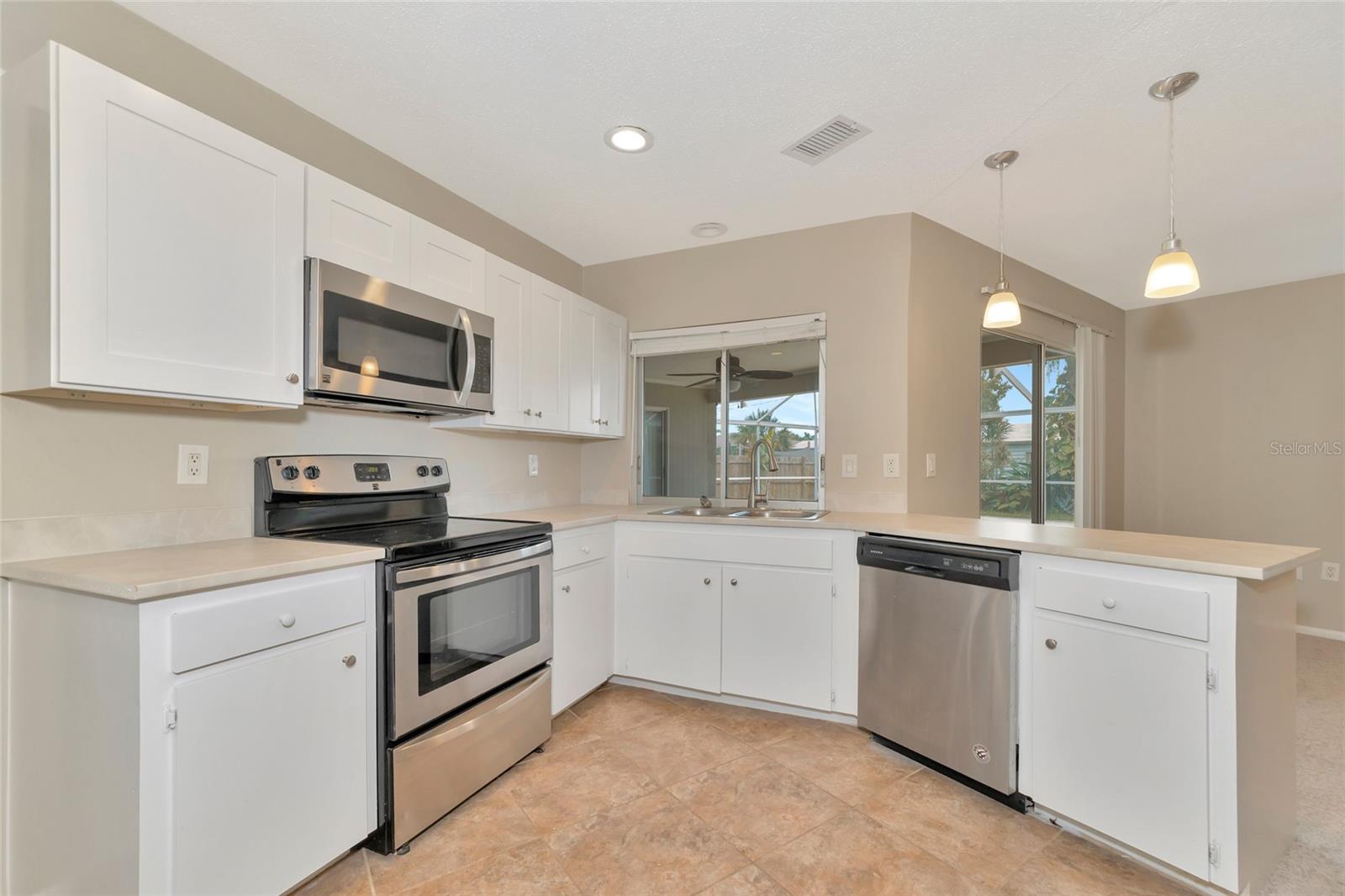 1302 OVERBROOK RD, ENGLEWOOD, FL, 34223