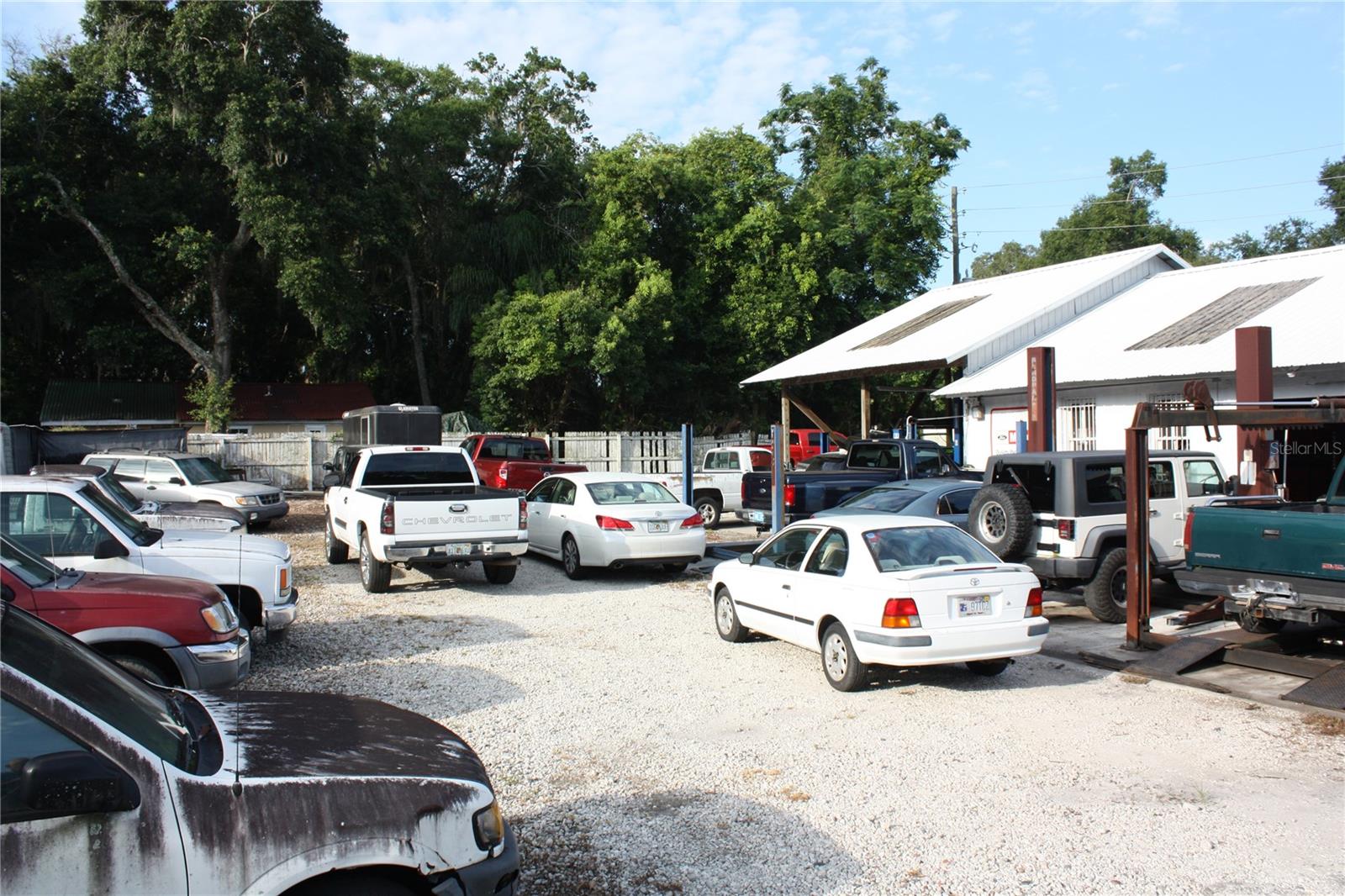 1310 E 1ST AVE, MOUNT DORA, FL, 32757
