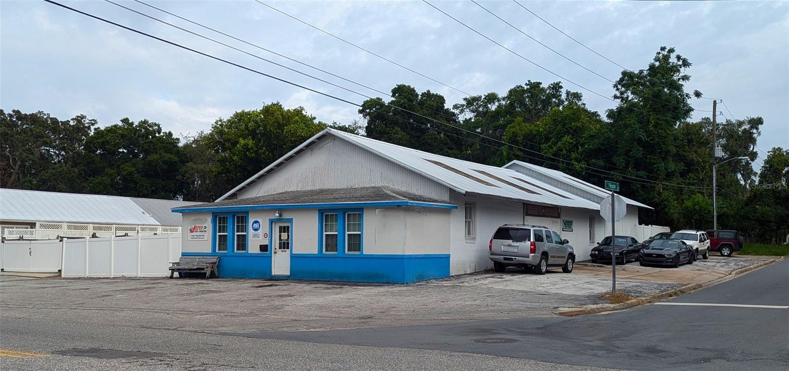 1310 E 1ST AVE, MOUNT DORA, FL, 32757