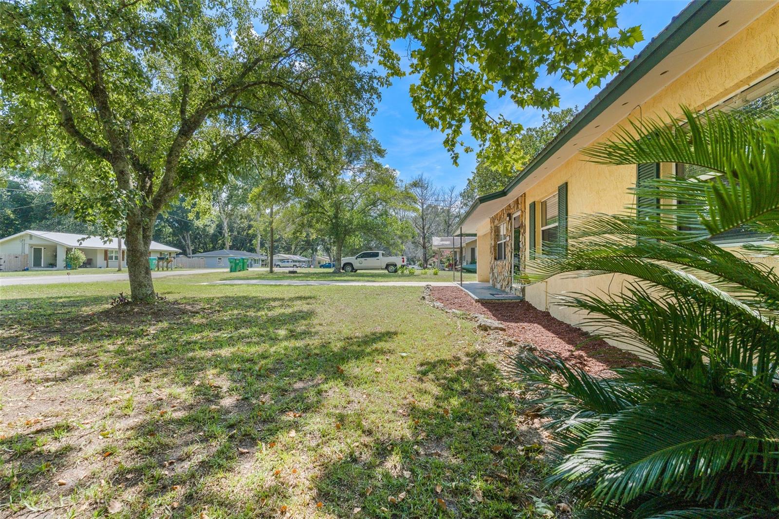 1127 SW 6TH AVE, TRENTON, FL, 32693