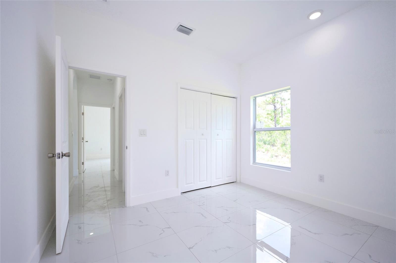 7811 RED GRANGE BLVD, INDIAN LAKE ESTATES, FL, 33855