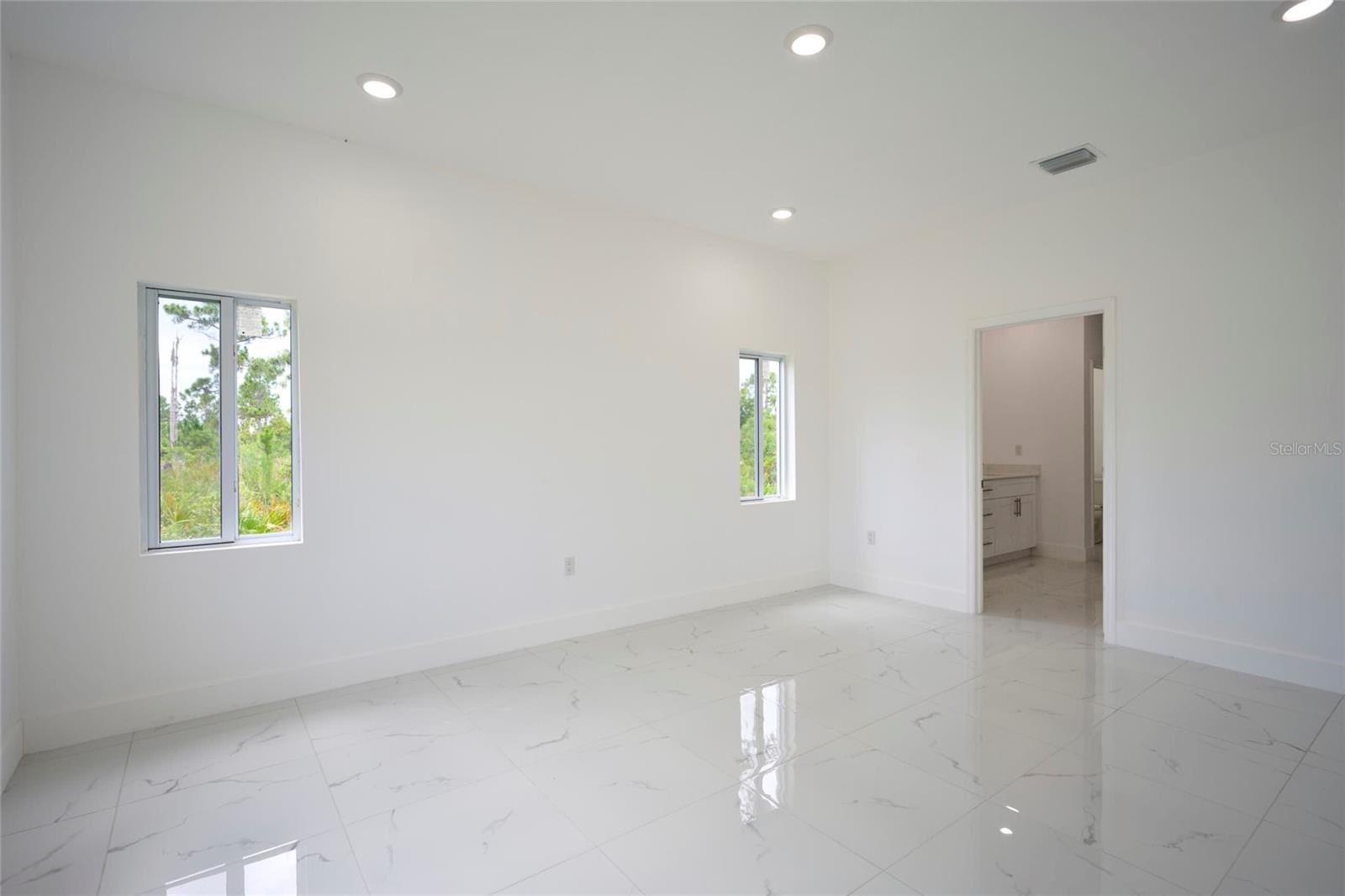 7811 RED GRANGE BLVD, INDIAN LAKE ESTATES, FL, 33855