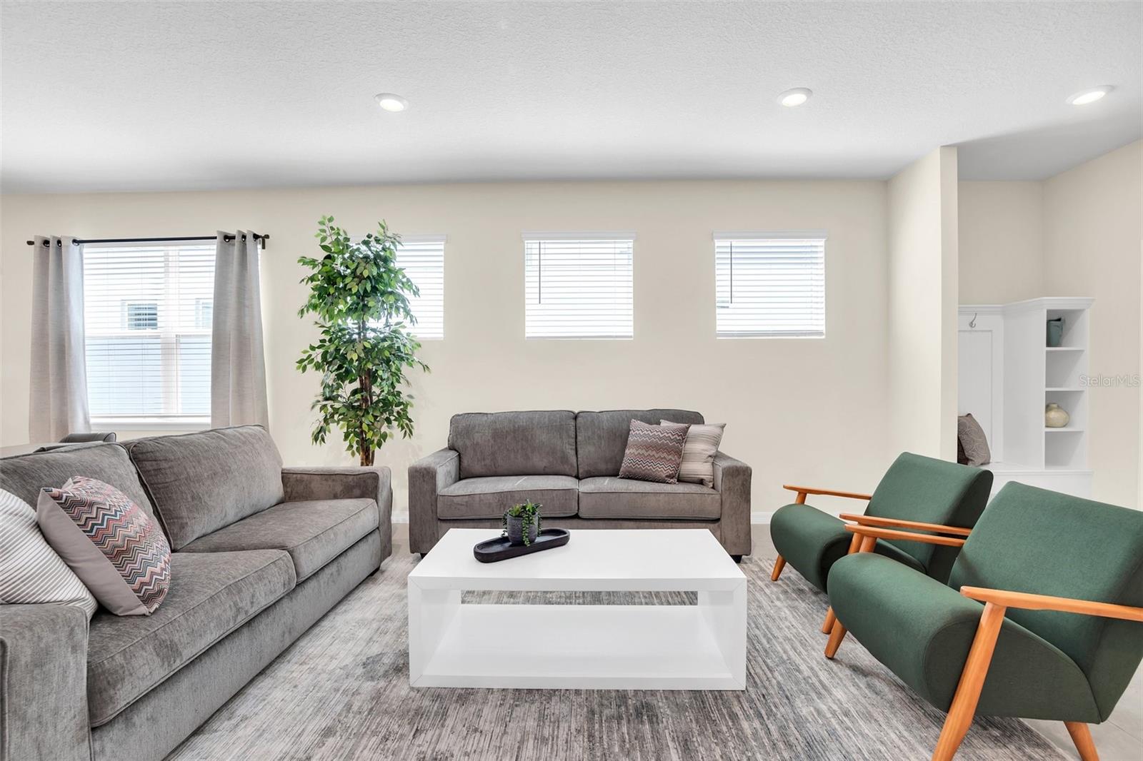 3805 LANA AVE, DAVENPORT, FL, 33897