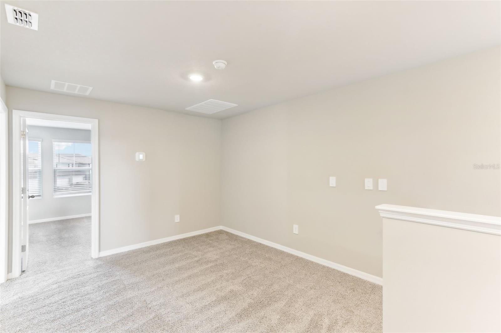 7628 INTREPID RD, WESLEY CHAPEL, FL, 33545