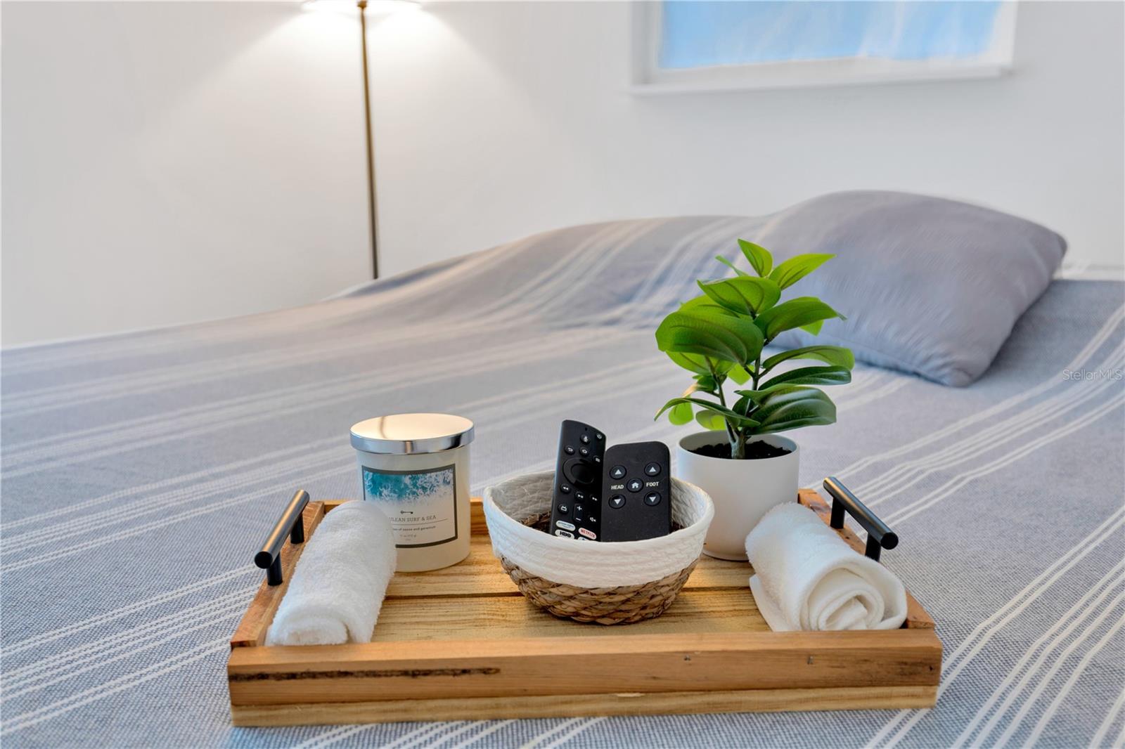 6904 26TH ST W, BRADENTON, FL, 34207