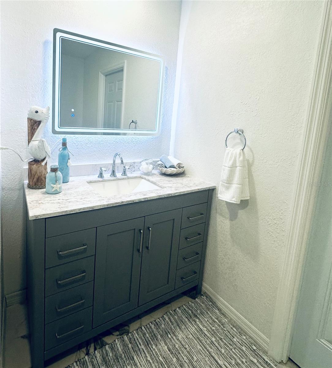 8050 ROXBURGH CT, WEEKI WACHEE, FL, 34613