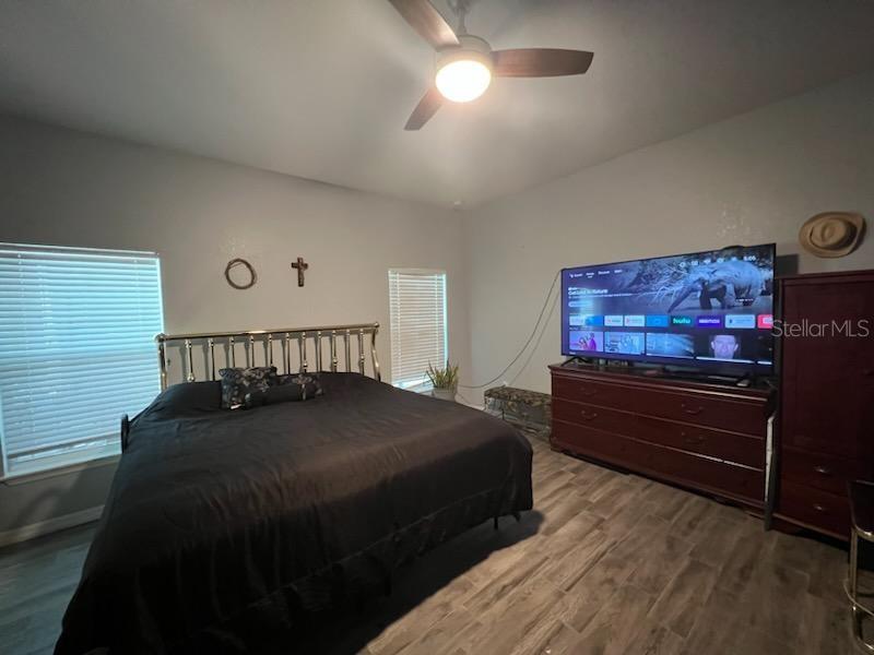 128 W JOHNSON AVE, HAINES CITY, FL, 33844