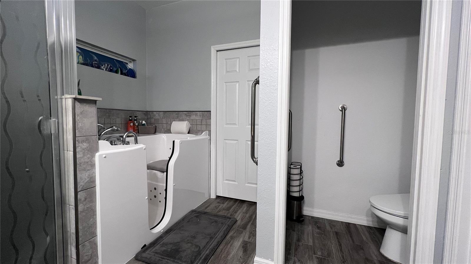 128 W JOHNSON AVE, HAINES CITY, FL, 33844