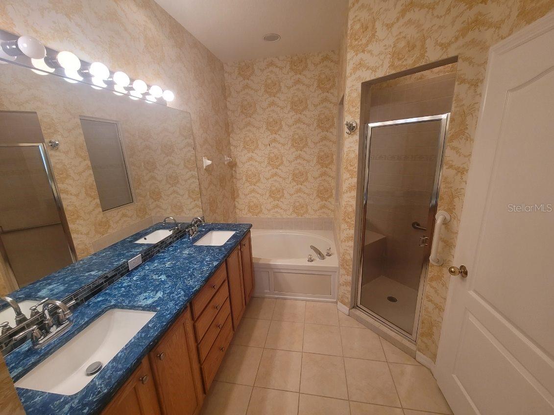 4665 WHISPERING OAKS DR, NORTH PORT, FL, 34287