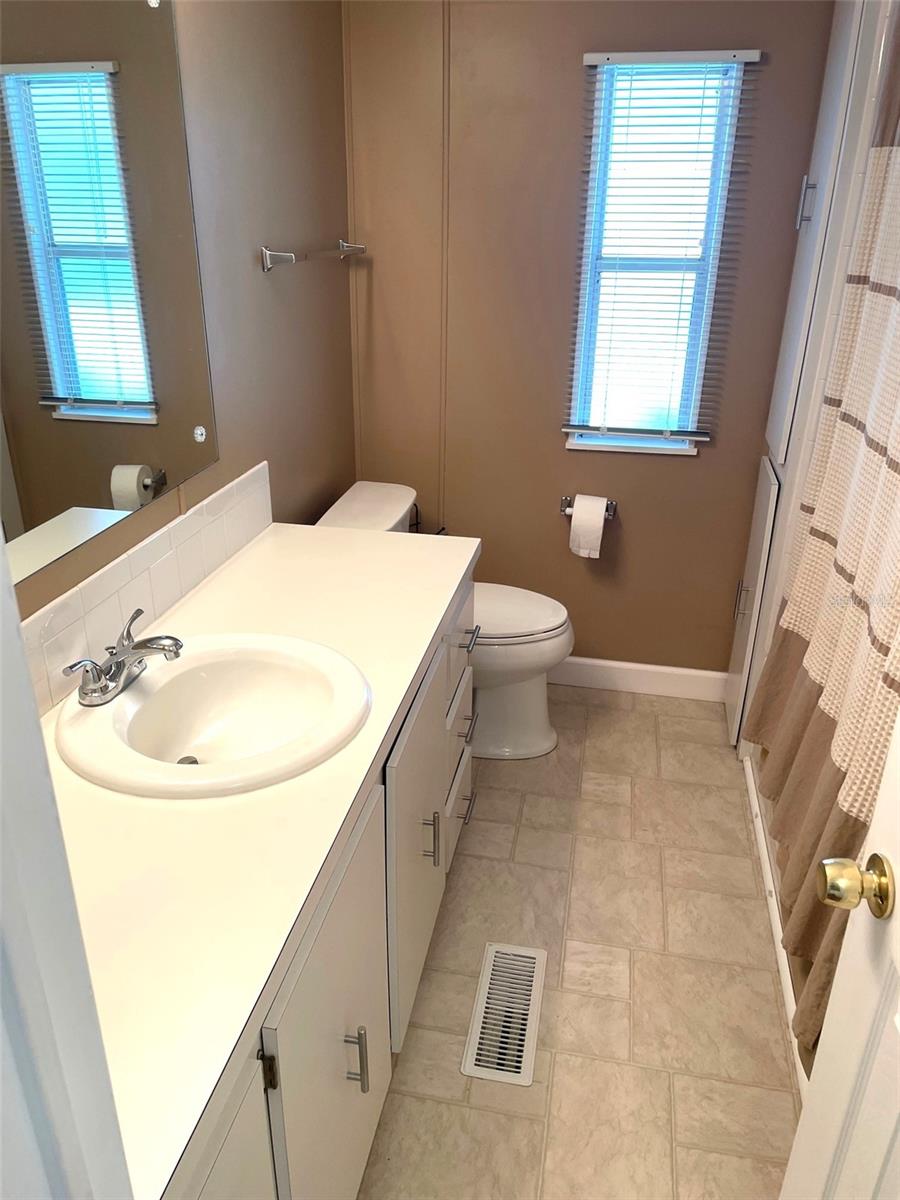 21 NAUTICAL DR, NORTH PORT, FL, 34287