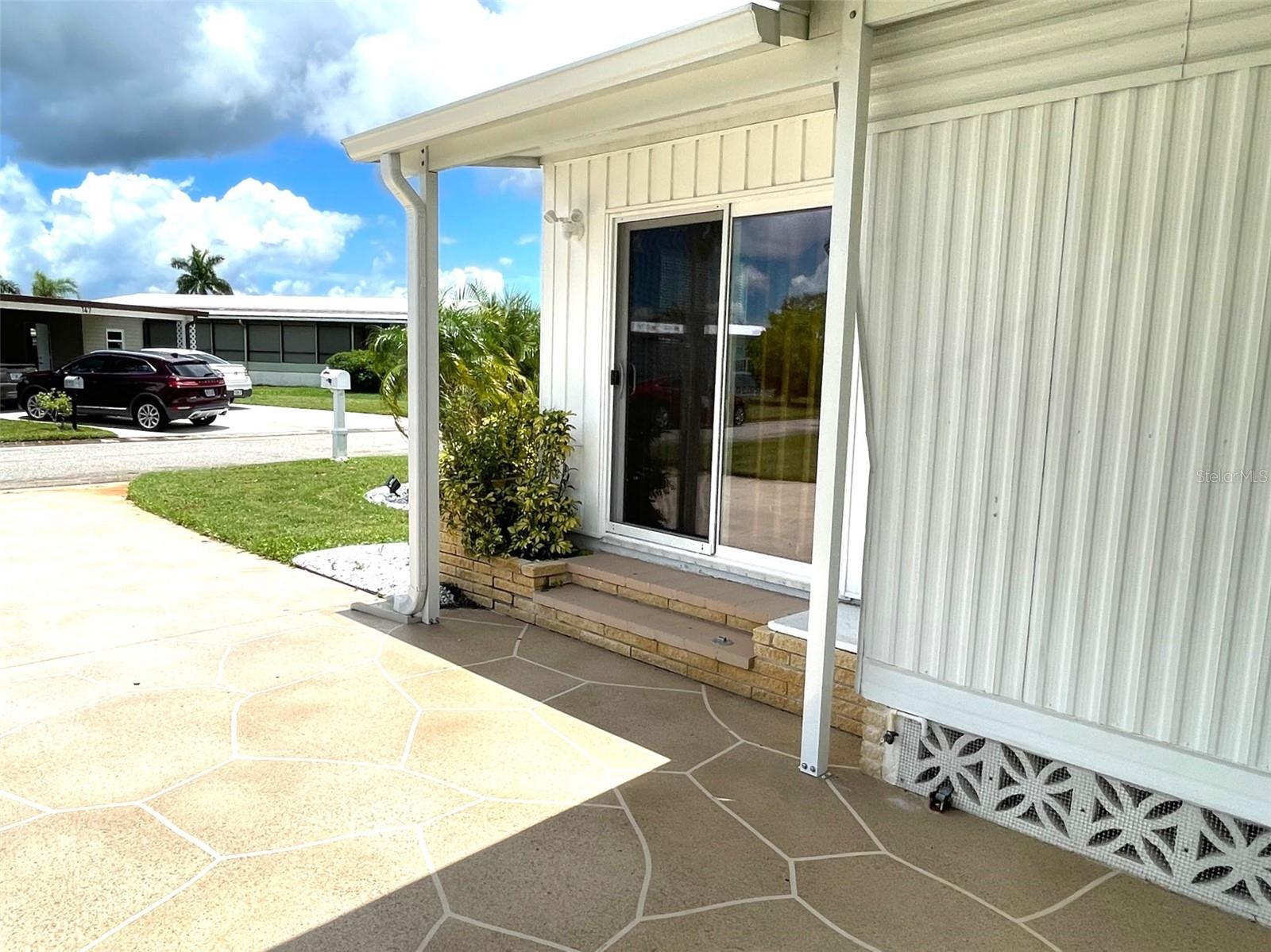21 NAUTICAL DR, NORTH PORT, FL, 34287