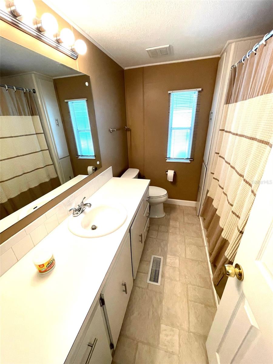 21 NAUTICAL DR, NORTH PORT, FL, 34287